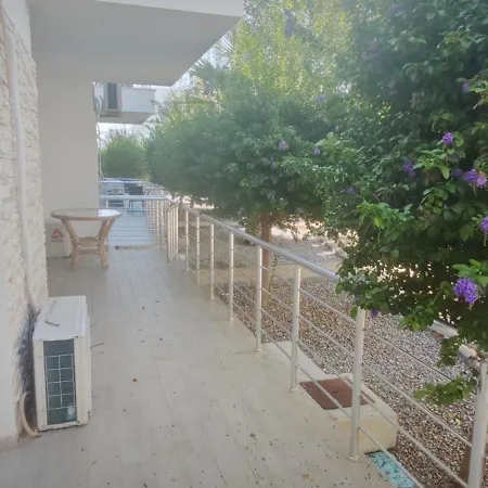 Four Seasons Life 1, With One Bedroom