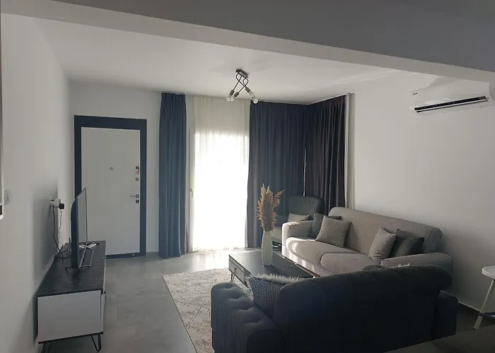 Four Seasons Life 1, With One Bedroom